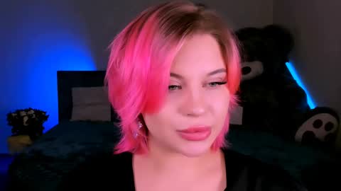 Snapshot of evaharve chatting on 02.15.25 Eva online show from 02.15.25