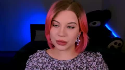 Snapshot of evaharve chatting on 03.04.25 Eva online show from 03.04.25