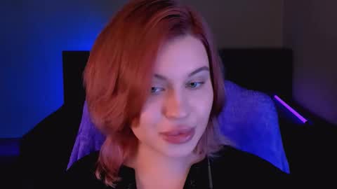 Snapshot of evaharve chatting on 10.01.25 Eva online show from 10.01.25