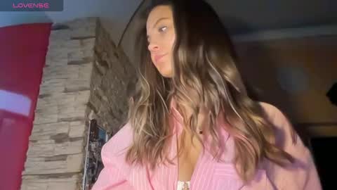 EvaHazard online show from 11.29.25