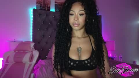 Eva online show from 04.17.26