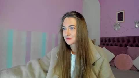 Snapshot of evalaniss chatting on 03.17.26 Eva online show from 03.17.26