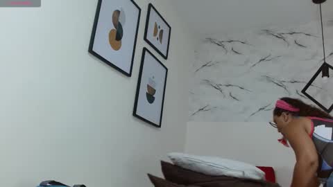 Snapshot of evamills1 chatting on 11.15.25 Eva Mills online show from 11.15.25