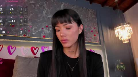 Eva Moretti online show from 02.17.25