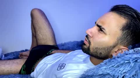 evan57036 online show from 12.04.24