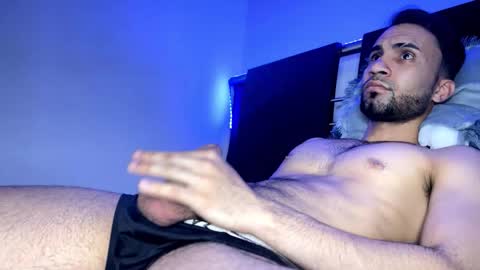 evan57036 online show from 11.10.25