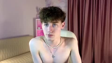 Snapshot of evan__joy chatting on 02.21.26 Evan online show from 02.21.26