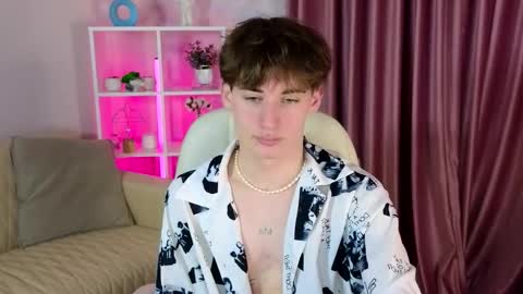 Snapshot of evan__joy chatting on 02.25.26 Evan online show from 02.25.26