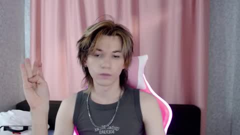 evan_reinhart online show from 10.03.25