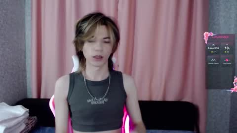 evan_reinhart online show from 10.08.25