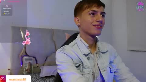 evan_tay online show from 03.04.26