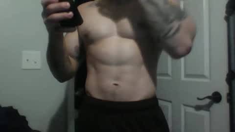 Snapshot of evancage chatting on 11.07.25 evan cage online show from 11.07.25