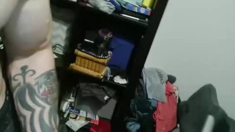 Snapshot of evancage chatting on 03.01.26 evan cage online show from 03.01.26