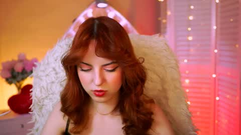 Snapshot of evanellson chatting on 02.21.25 Eva online show from 02.21.25