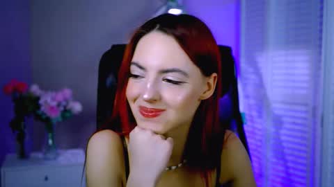 Snapshot of evanellson chatting on 11.29.25 Eva online show from 11.29.25