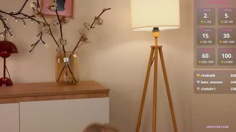 Snapshot of evangel1ne chatting on 12.22.24 evangel1ne online show from 12.22.24