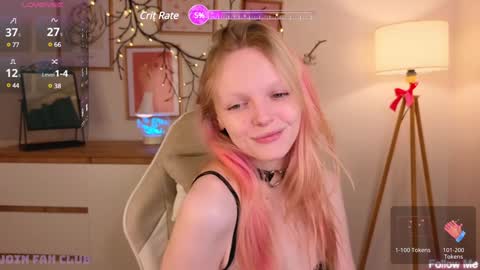 Snapshot of evangel1ne chatting on 01.15.25 evangel1ne online show from 01.15.25