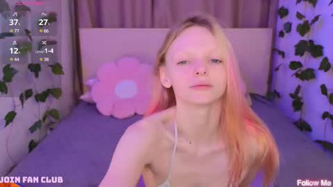 Snapshot of evangel1ne chatting on 01.25.25 evangel1ne online show from 01.25.25