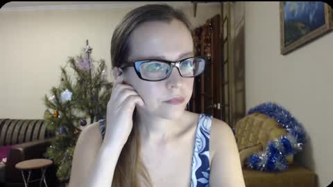 YourMistress online show from 01.10.25