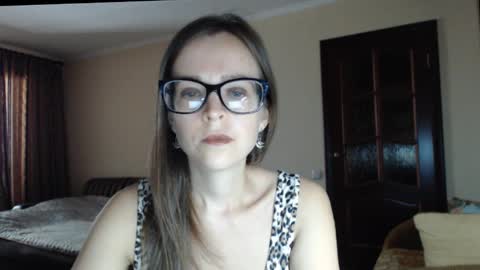 YourMistress online show from 09.09.25