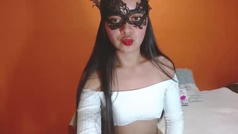 Snapshot of evangelinne_01 chatting on 11.09.25 evangelinne_01 online show from 11.09.25