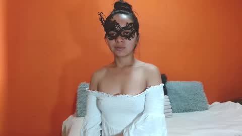 Snapshot of evangelinne_01 chatting on 12.16.25 evangelinne_01 online show from 12.16.25