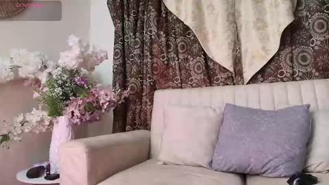  Evangelyne  online show from 11.19.25