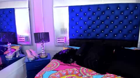 evanllelyne online show from 11.07.25