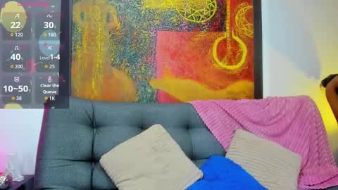 Snapshot of evans_susana chatting on 11.01.25 Evan and Susan online show from 11.01.25