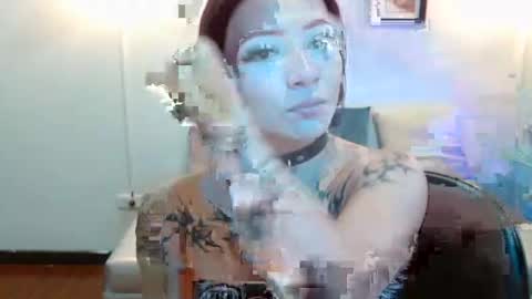 Evanssa lx online show from 12.17.25