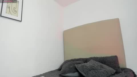 Snapshot of evaolimpo chatting on 09.19.25 Eva Olimpo online show from 09.19.25