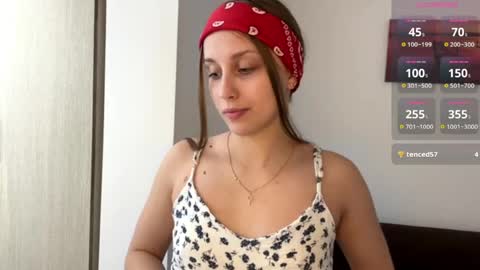 evarenard_ online show from 04.17.26