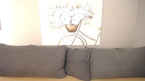Snapshot of evarey_ chatting on 09.12.25 Adelina online show from 09.12.25