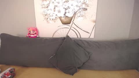 Snapshot of evarey_ chatting on 10.14.25 Adelina online show from 10.14.25