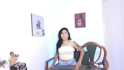 evarouseee online show from 07.10.26