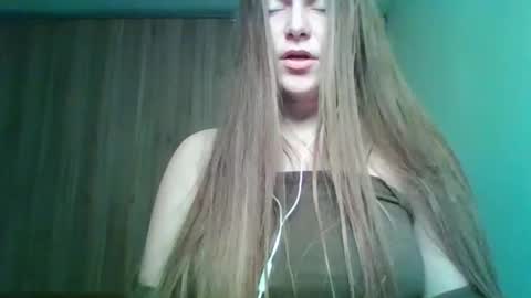 Snapshot of evasapples2026 chatting on 02.19.26 evasapples2026 online show from 02.19.26