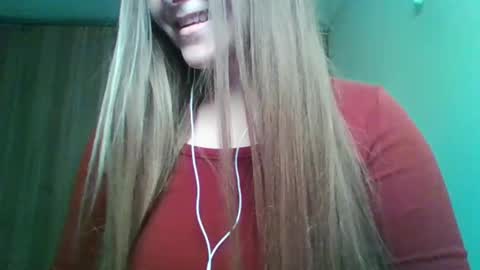 Snapshot of evasapples2026 chatting on 02.20.26 evasapples2026 online show from 02.20.26