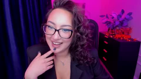 evasarazardje online show from 11.03.25