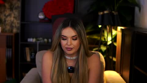 Snapshot of evasunderland chatting on 04.01.26 Eva online show from 04.01.26