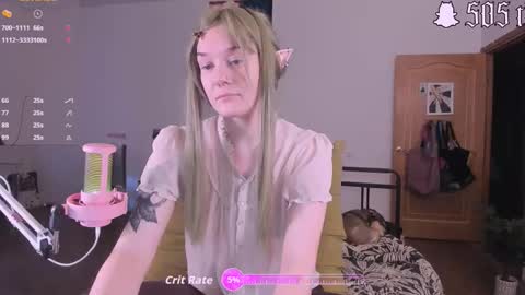 Snapshot of evathority chatting on 09.11.25      online show from 09.11.25