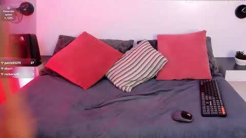 Snapshot of evazul chatting on 02.20.26 Evanna online show from 02.20.26