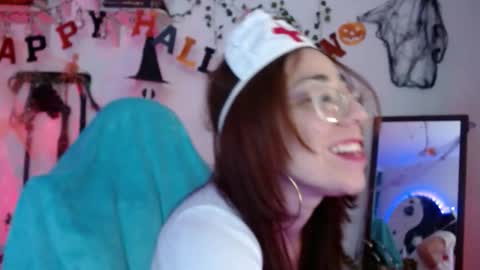 Eve Blue  friends. IG eve blue77 TW EveBlue 1 OF eveblue7 online show from 10.28.25