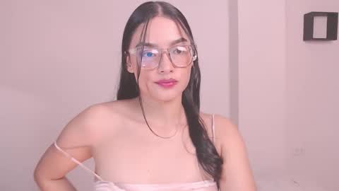 Snapshot of eve_rox18 chatting on 03.05.26 Eve Rox18 online show from 03.05.26