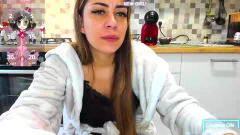 eveeevian online show from 10.02.25