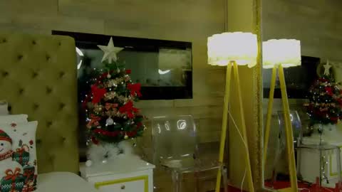 EveHamilton online show from 12.26.24