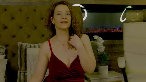 EveHamilton online show from 03.26.26