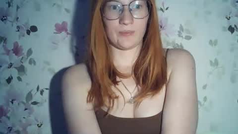 Snapshot of eveliina_shy chatting on 06.16.26 Evelina online show from 06.16.26