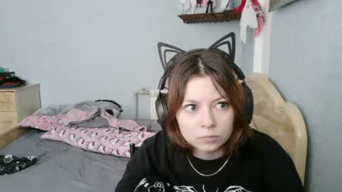 Snapshot of evelinamercer chatting on 07.03.26 Alice 3 online show from 07.03.26