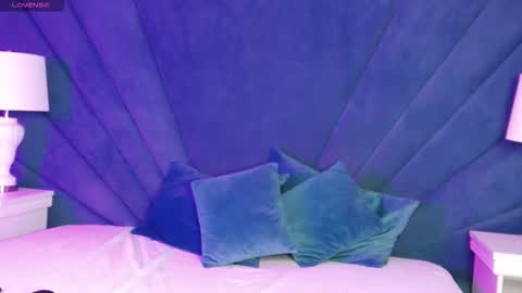 Snapshot of evelisse chatting on 12.02.25 Eve online show from 12.02.25