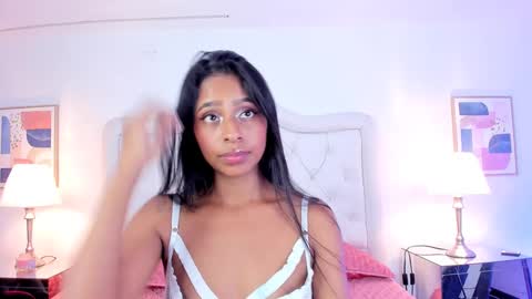 Snapshot of evelyn__ebony chatting on 12.07.24 evelyn ebony online show from 12.07.24